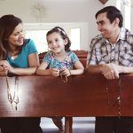 Como faço para transmitir a fé para meus filhos?